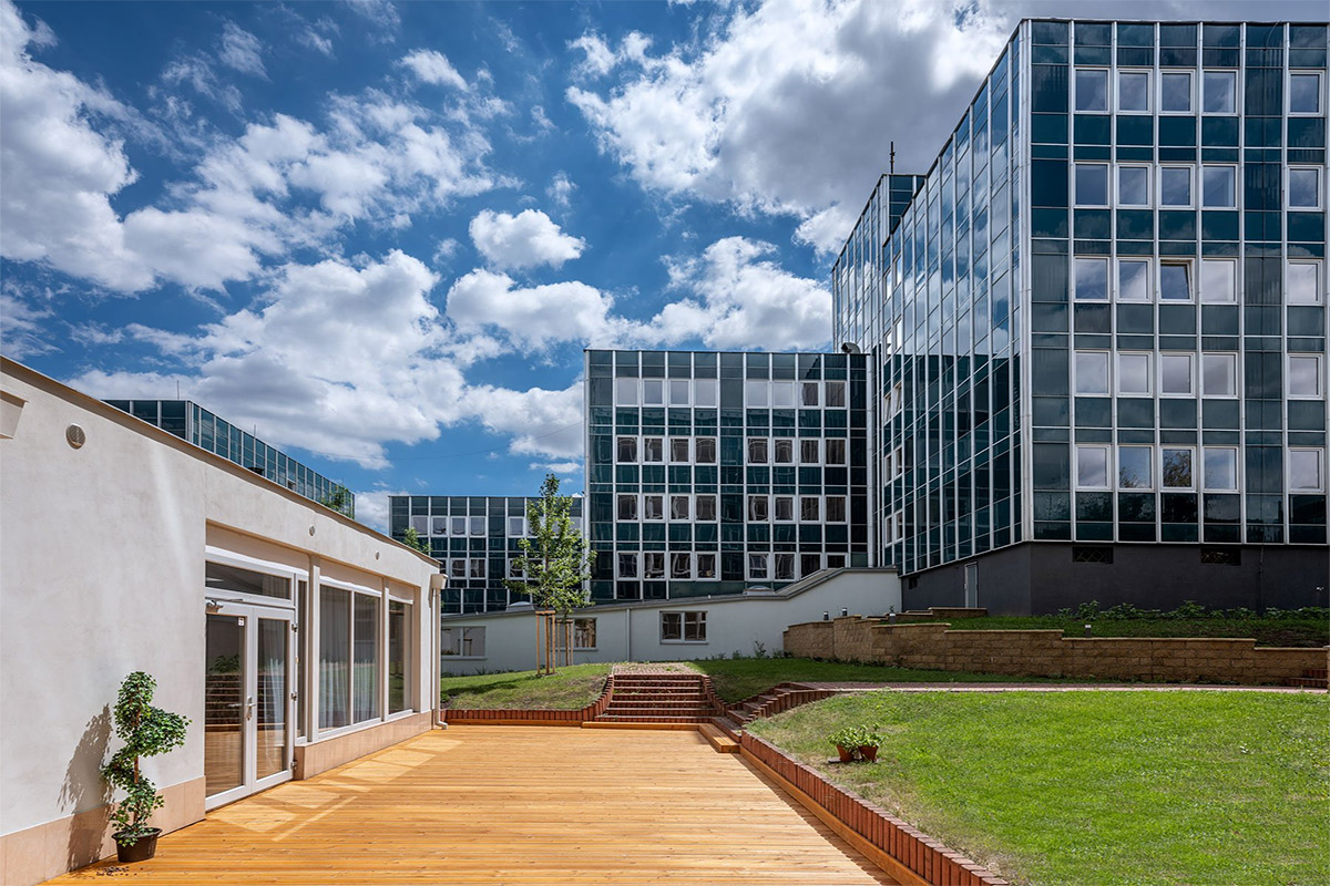 Работаю в Праге: появилась возможность купить квартиру. Я не упустил шанс