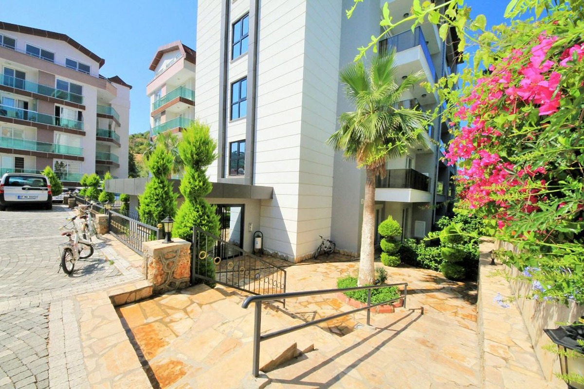 Как квартира в Аланье стала домом для двух российских пенсионеров