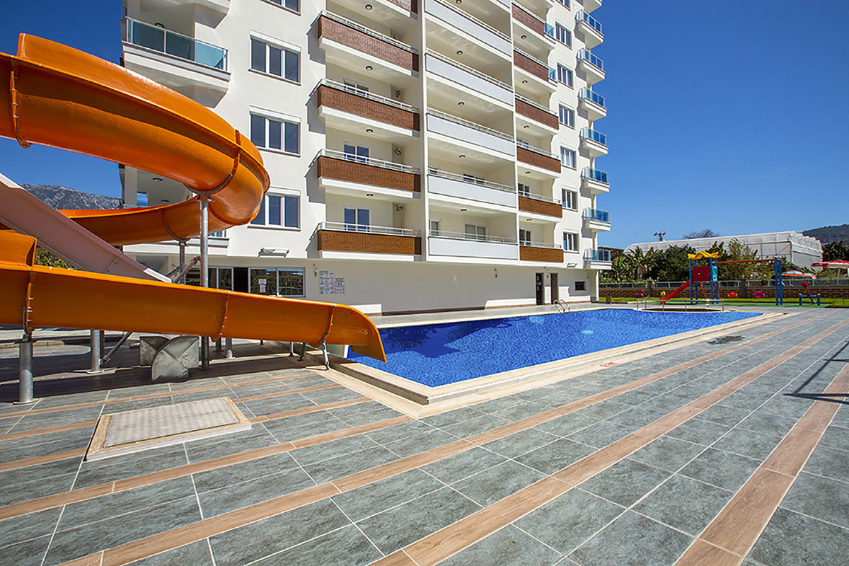 Купила квартиру в Турции на двоих с братом. Рассказываю, что в итоге получилось