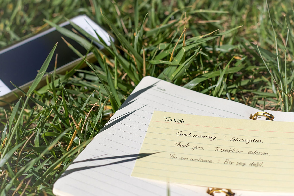 10 фраз на турецком языке, которые помогут расположить к себе местных жителей
