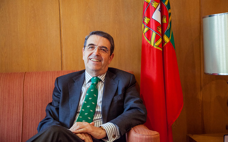 Добро пожаловать в Португалию! Интервью с послом Португалии в Москве.