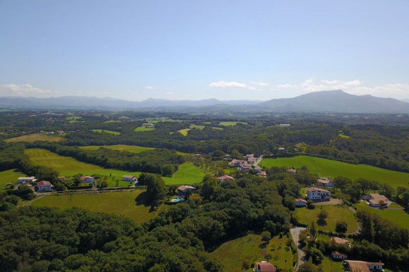 Вилла во Франции, в регионе Новая Аквитания