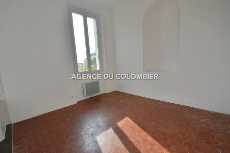 Вилла во Франции, в Антибе