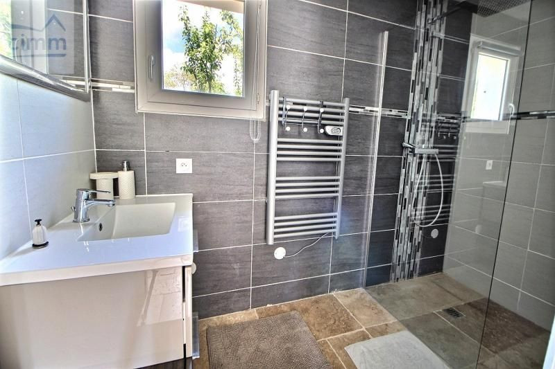 Вилла во Франции, в Монпелье