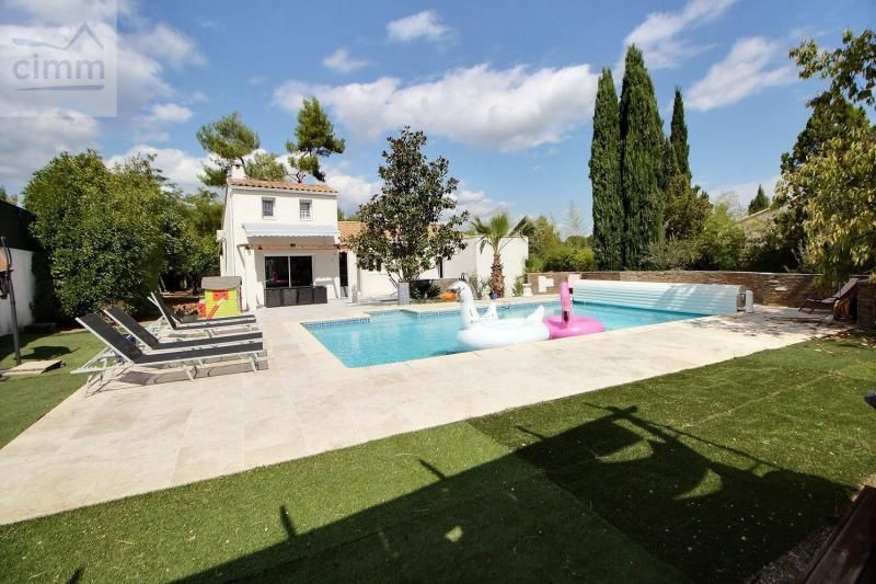 Вилла во Франции, в Монпелье