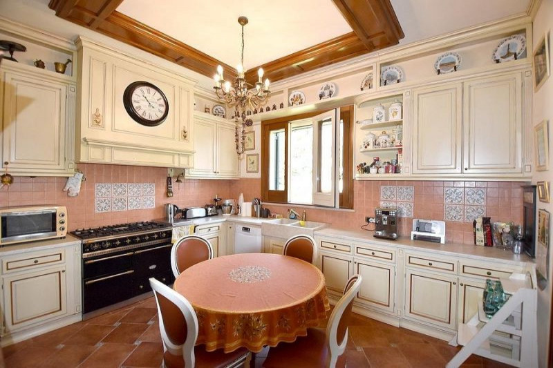 Вилла во Франции, в Ницце