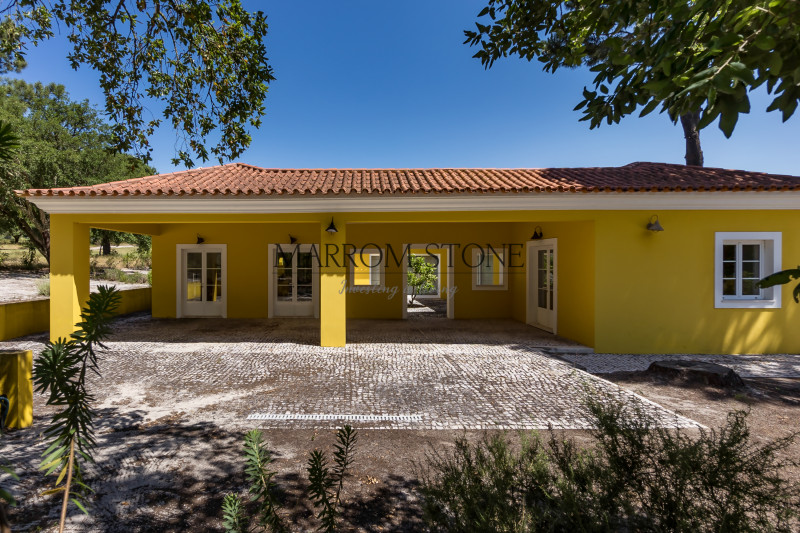 Villa in Portugal, in Setubal