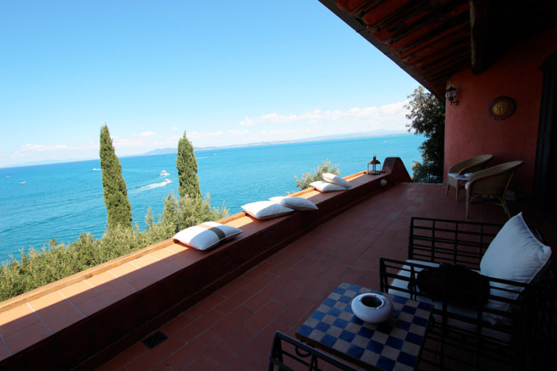 Вилла в Италии, в Монте-Арджентарио