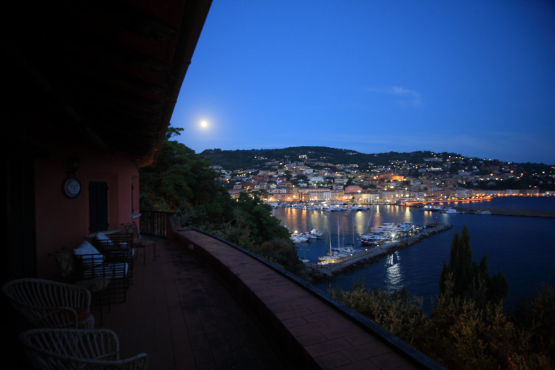 Вилла в Италии, в Монте-Арджентарио