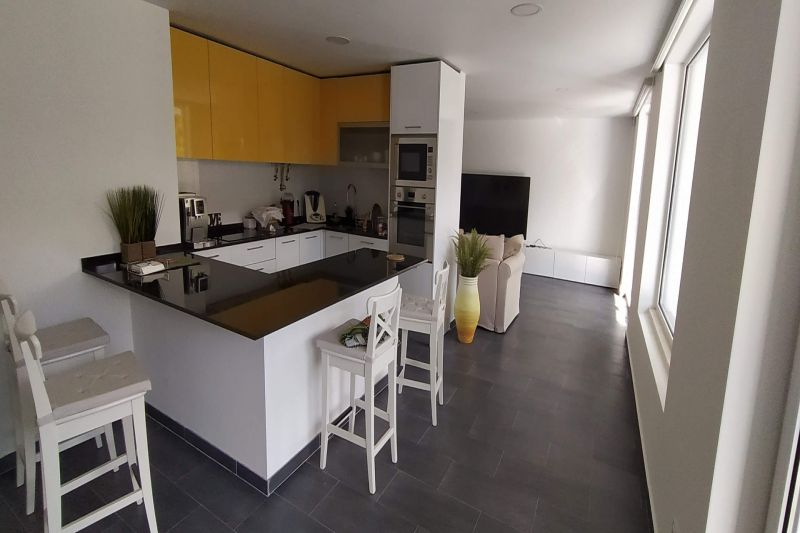 Вилла в Португалии, в Лиссабоне