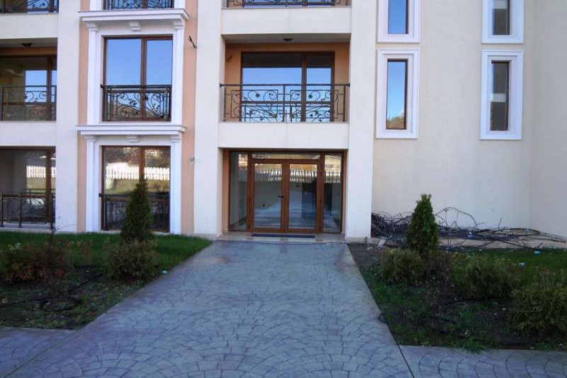 Апартаменты в Болгарии, в Елените