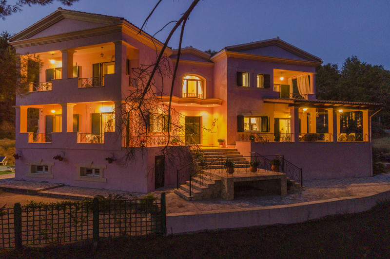 Villa in Greece, in Viros