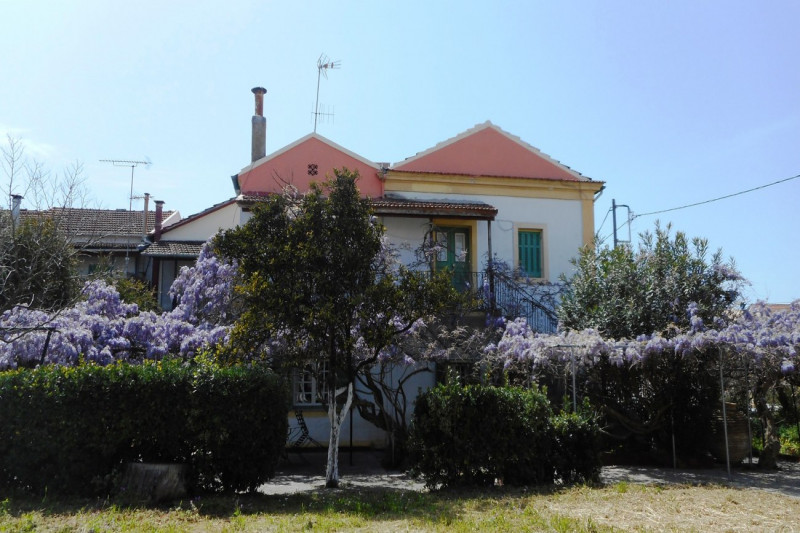 Дом в Греции, в Лефкими