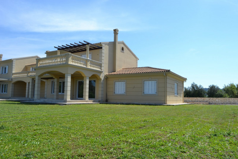 Villa in Greece, in Alepou