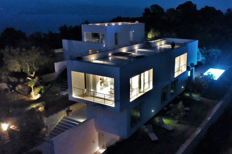 Villa in Greece, in Loutses
