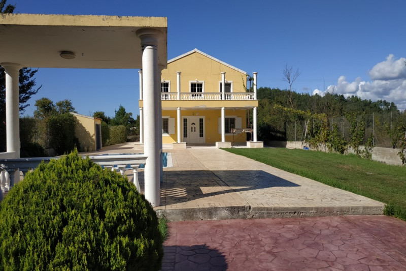 Villa in Greece, in Ermones