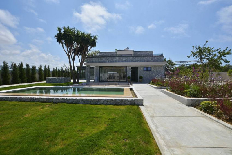 Villa in Greece, in Issos
