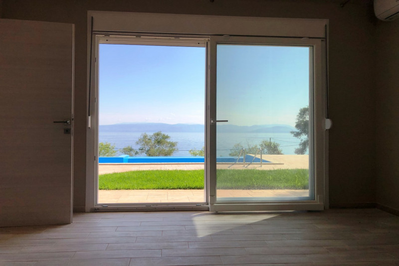 Villa in Greece, in Chlomos