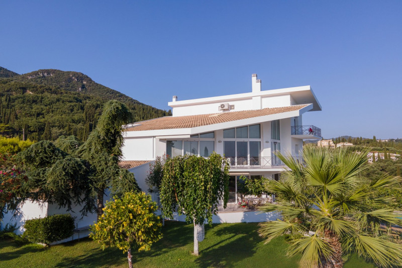 Villa in Greece, in Agii Deka