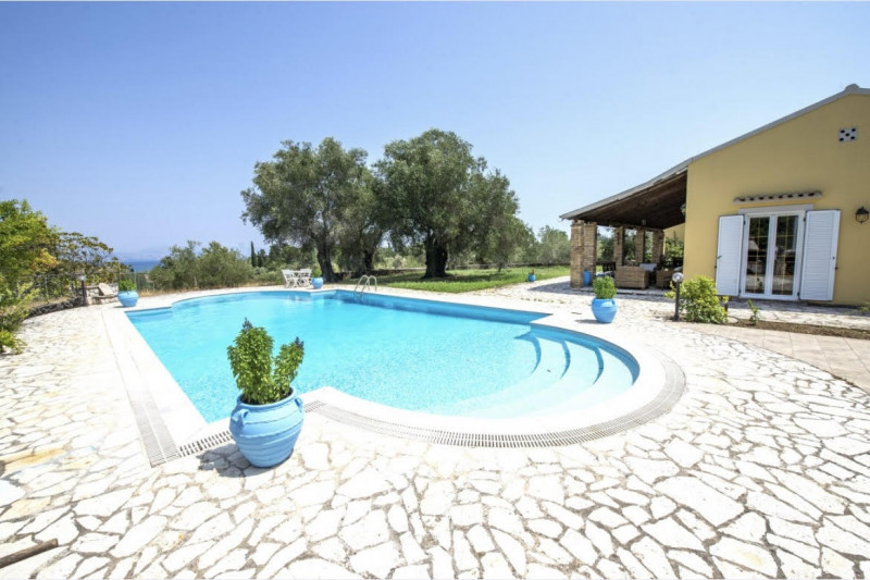 Villa in Greece, in Poulades