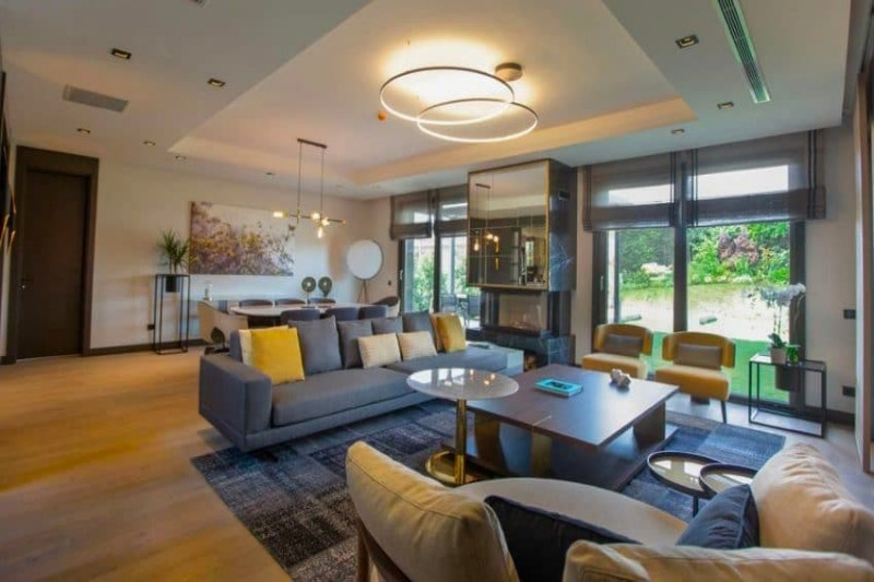 Вилла в Турции, в Бююкчекмедже