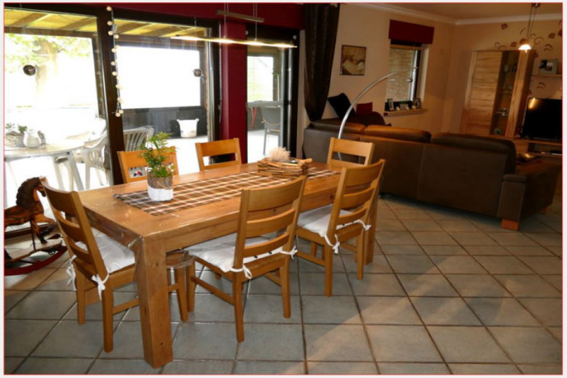 Cottage / House in Germany, in Neuss