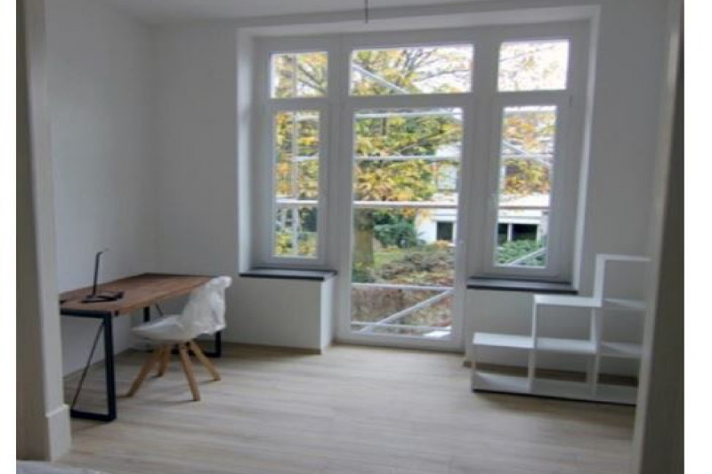 Commercial in Germany, in Bonn