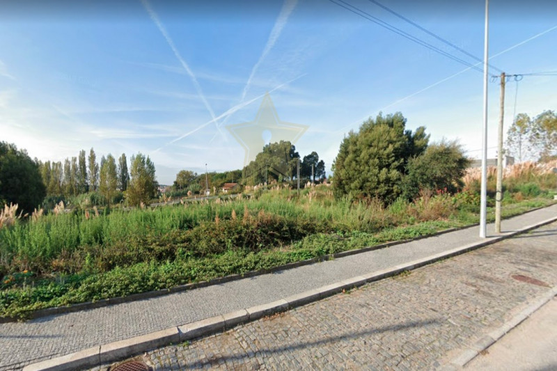 Участок в Португалии, в Порту