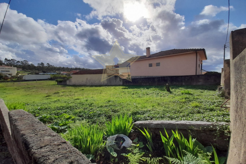 Участок в Португалии, в Порту