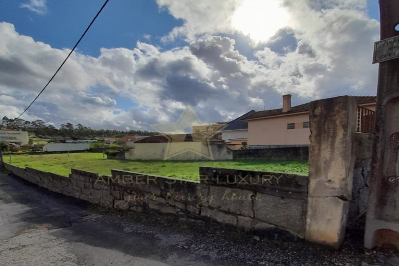 Участок в Португалии, в Порту