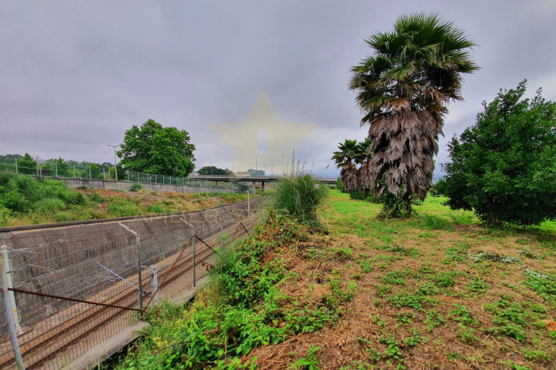 Участок в Португалии, в Порту