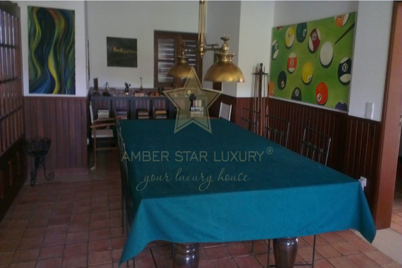 Дом в Португалии, в Сетубале