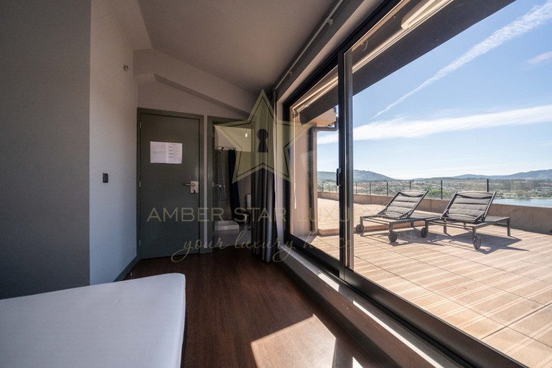 Отель в Португалии, в Порту