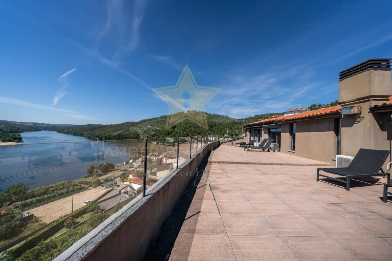 Отель в Португалии, в Порту