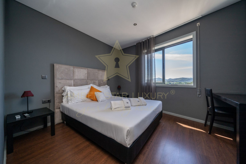 Отель в Португалии, в Порту