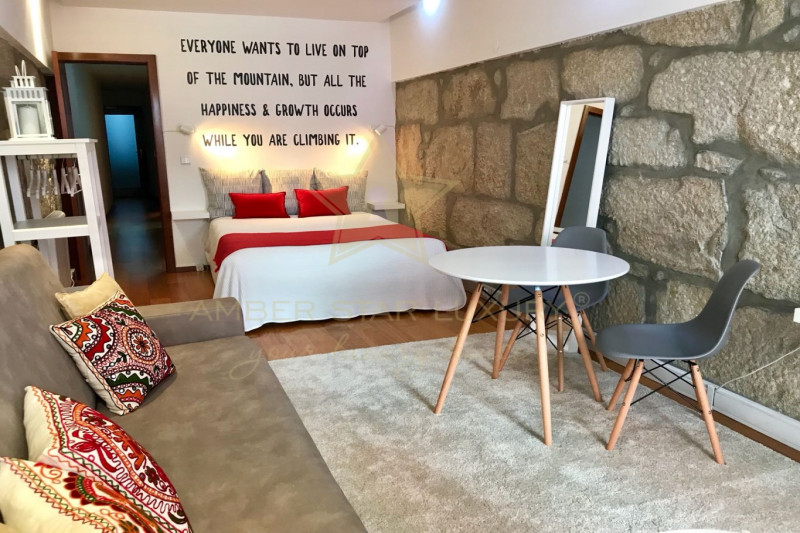 Коммерческая недвижимость в Португалии, в Порту