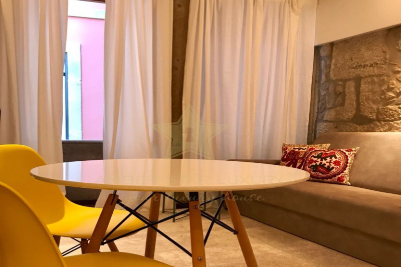 Коммерческая недвижимость в Португалии, в Порту