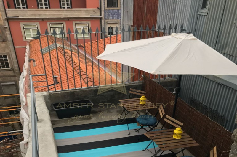 Коммерческая недвижимость в Португалии, в Порту