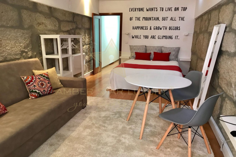 Коммерческая недвижимость в Португалии, в Порту