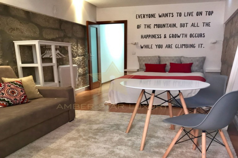 Коммерческая недвижимость в Португалии, в Порту