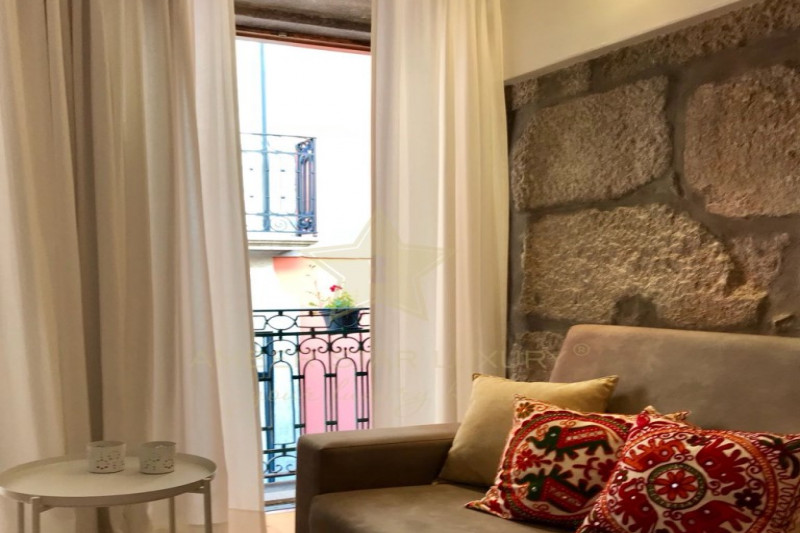 Коммерческая недвижимость в Португалии, в Порту