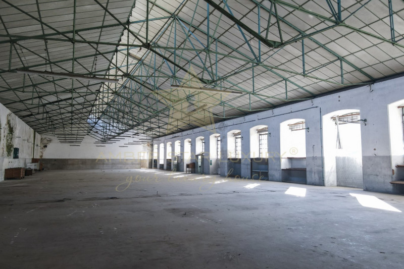 Коммерческая недвижимость в Португалии, в Порту