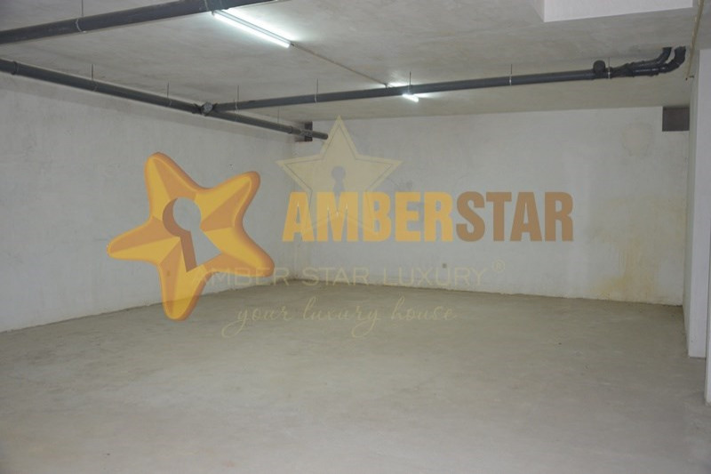 Коммерческая недвижимость в Португалии, в Порту