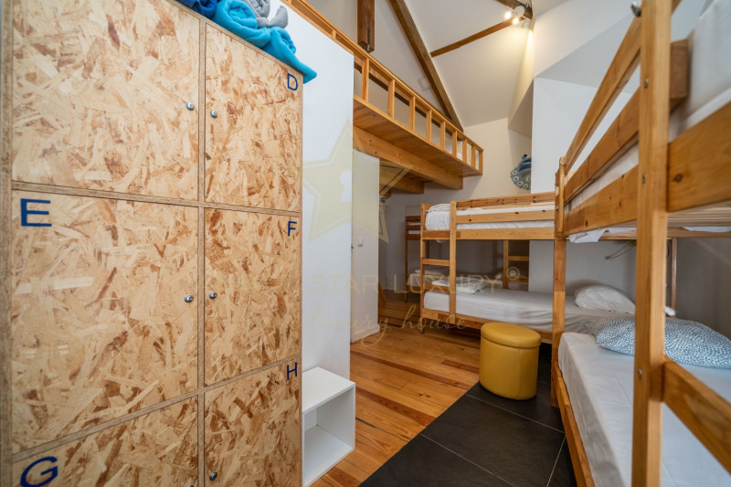 Коммерческая недвижимость в Португалии, в Порту