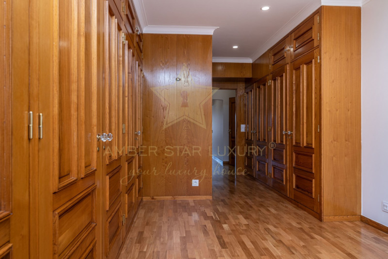 Cottage / House in Portugal, in Porto