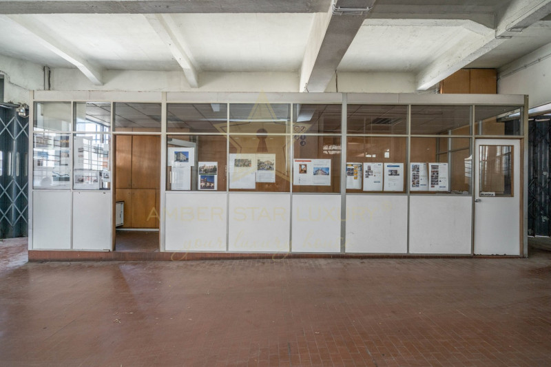 Коммерческая недвижимость в Португалии, в Порту