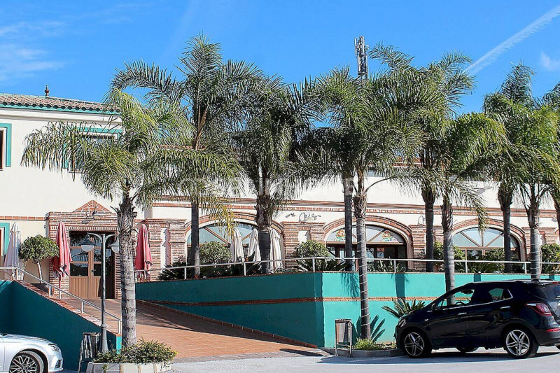 Отель в Испании, в Бенальмадене