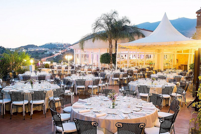 Отель в Испании, в Бенальмадене