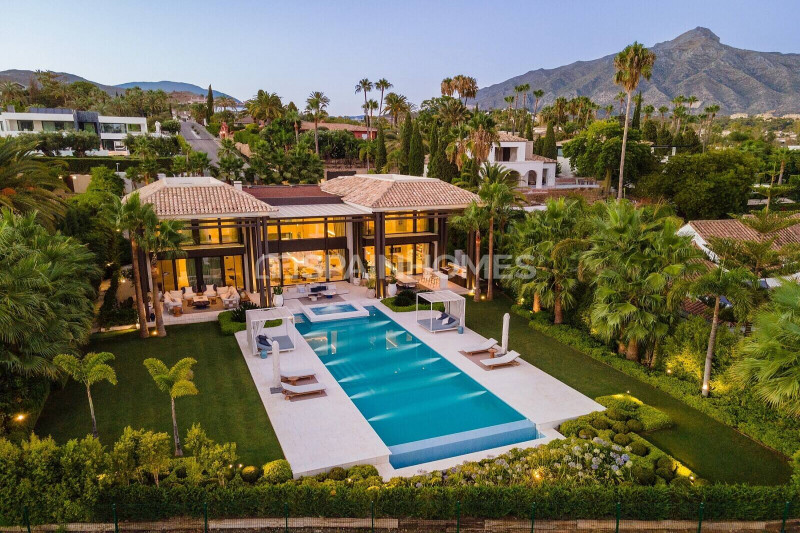 Villa in Spain, in Marbella