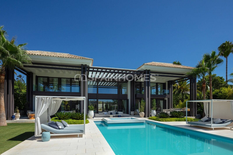 Villa in Spain, in Marbella